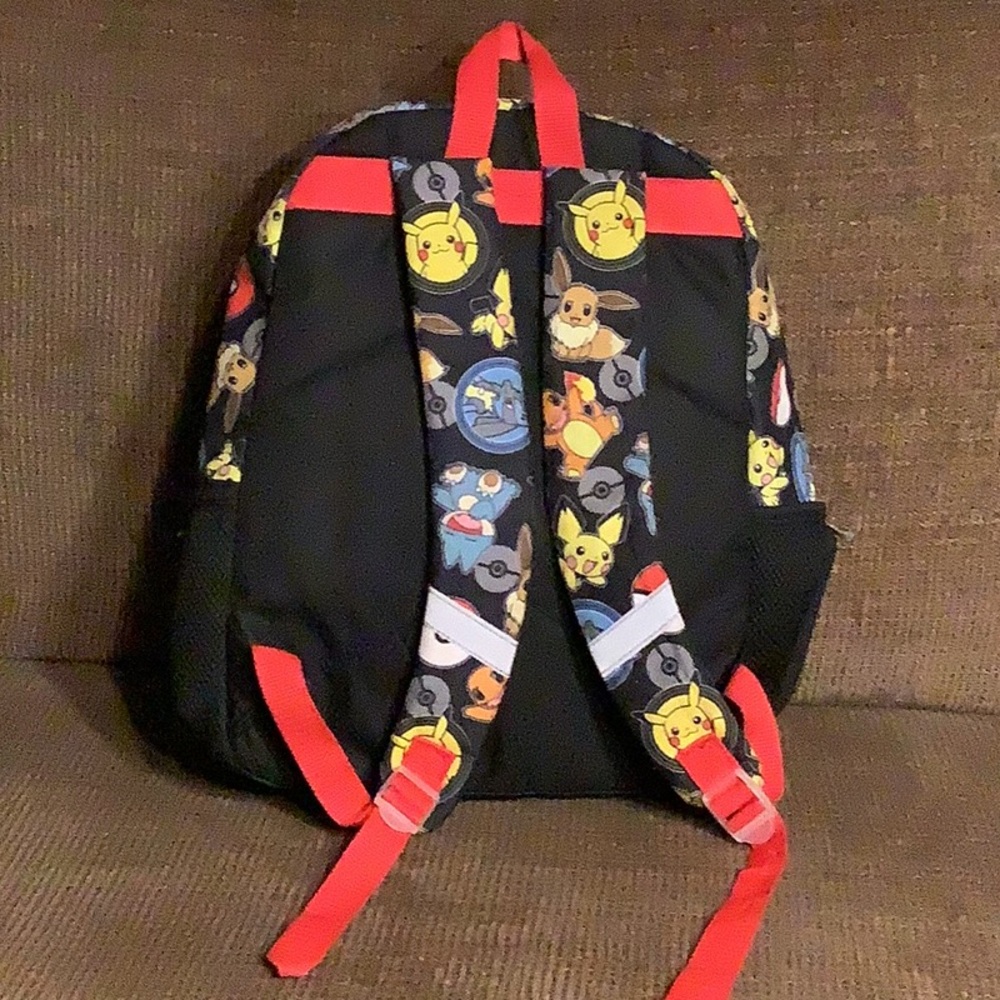 Pokémon backpack - Picture 3 of 9
